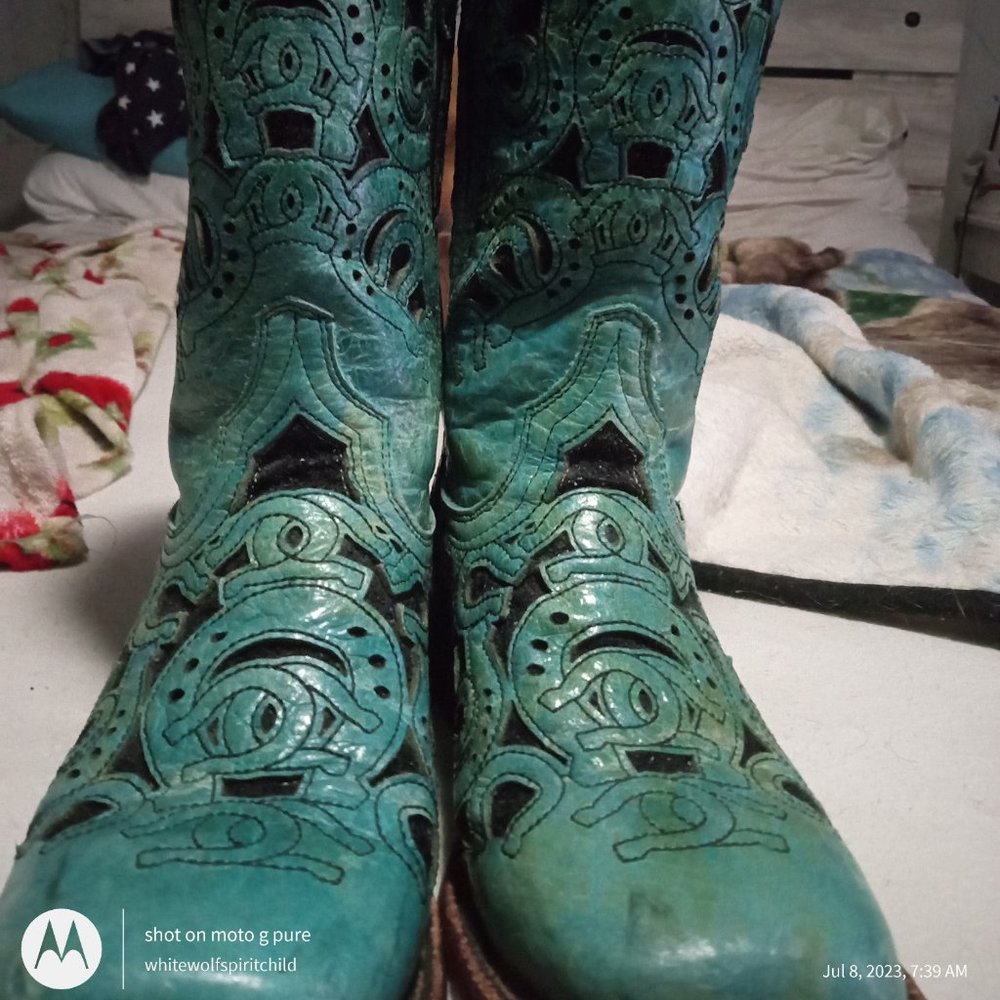 New Ferrini boots size 8 1/2 WOMEN'S